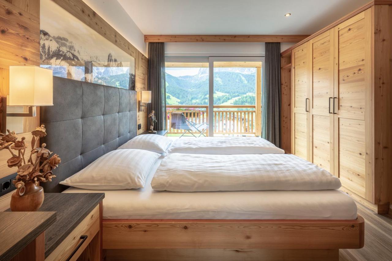Apartments La Mana Santa Cristina Val Gardena 外观 照片