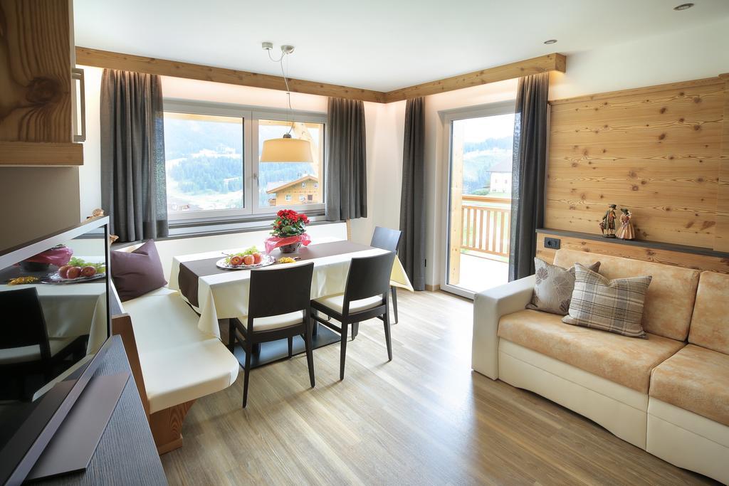 Apartments La Mana Santa Cristina Val Gardena 外观 照片