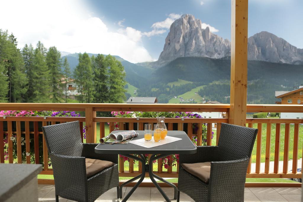 Apartments La Mana Santa Cristina Val Gardena 外观 照片